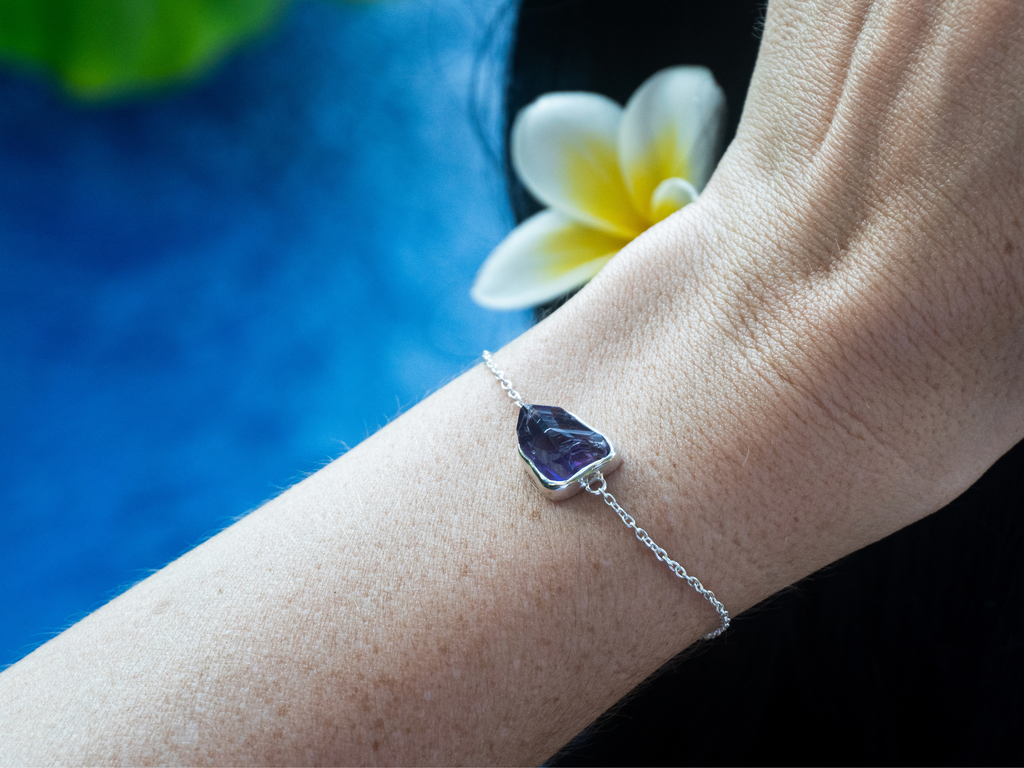 The Clove Bracelet: Amethyst