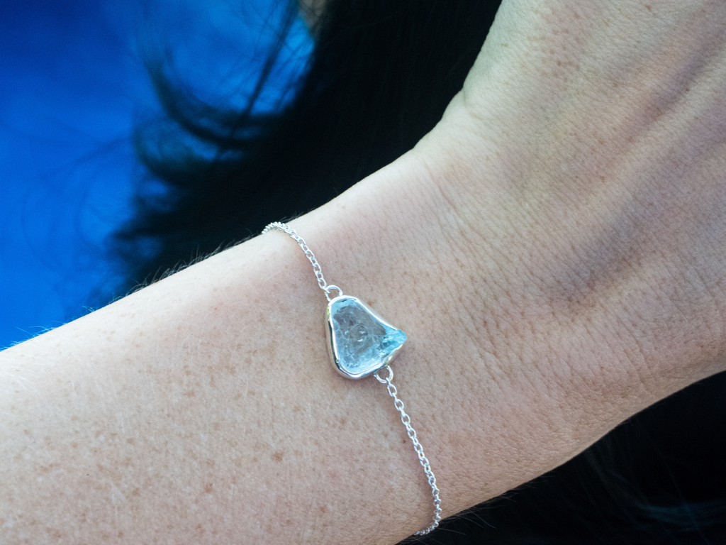 The Clove Bracelet: Blue Topaz