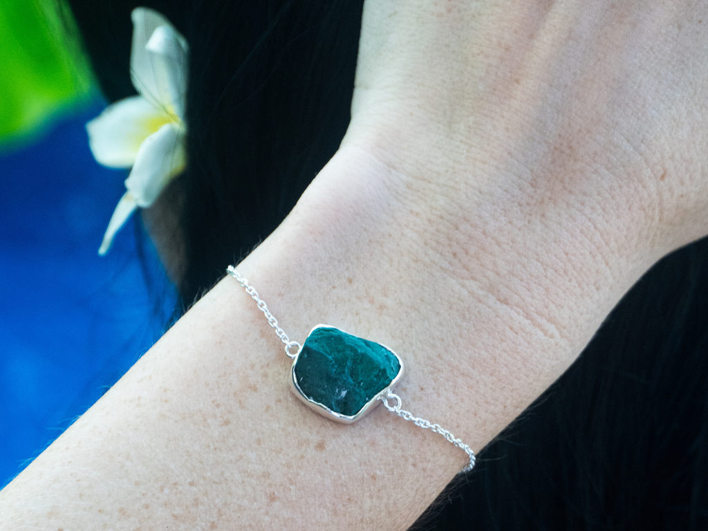 The Clove Bracelet: Malachite